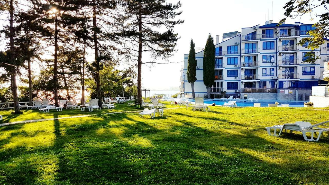 Blue Bay Sea View Apartman Pomorie Kültér fotó