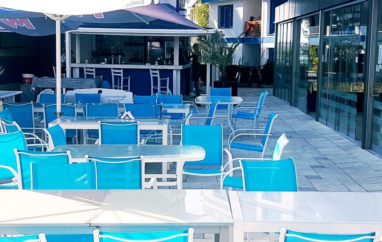 Blue Bay Sea View Apartman Pomorie Kültér fotó